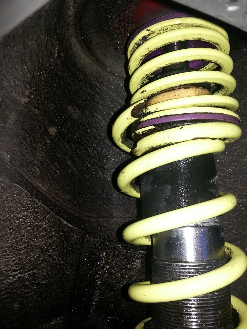 Suspension coilovers KW main spring snapped Skoda Octavia Mk I (1996